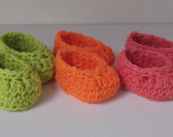 Baby Slipper....Now in NEWBORN & 3 Month.....Perfect Gift..Comfy...3 Colors...Lime, Orange, Melon, Pink, Red, Lavender, Purple and Tan