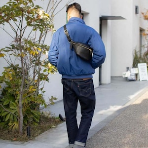 Sac à bandoulière personnalisé en cuir pleine fleur avec bandoulière réglable, sac à bandoulière en cuir, unisexe, sac banane en cuir