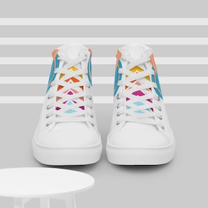 Men’s high top canvas shoes