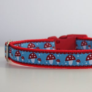 Collar para perros pequeños Toadstool Dog de 3/4" en jacquard, collar para cachorros o correa a juego