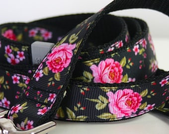 Black Rose Dog Lead