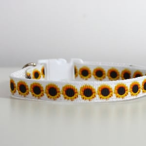 Breakaway Sunflower Cat Kitten Puppy Safety 3/8&quot; Collar Bell