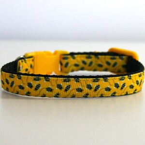 Breakaway Bee Cat Kitten Puppy Safety 3/8&quot; Collar Bell