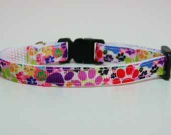 Breakaway Paw Print Cat Collar