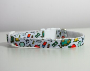 Breakaway School Cat Collar