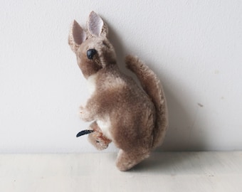 Vintage kangaroo 1980s clip on toy, Vintage plush kangaroo clip on toy