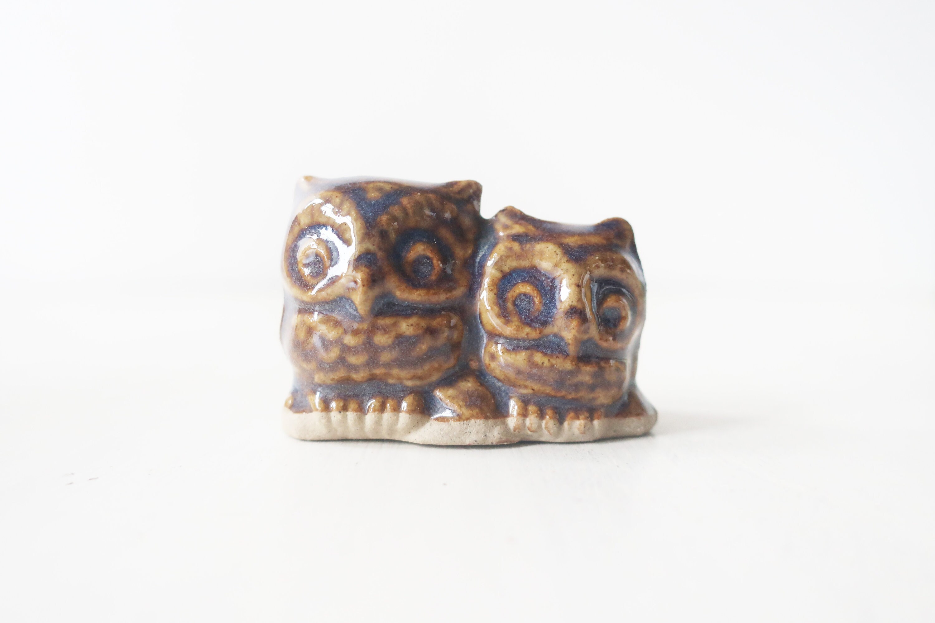 Vintage brown pottery  pair of owls, Brown owl figurine