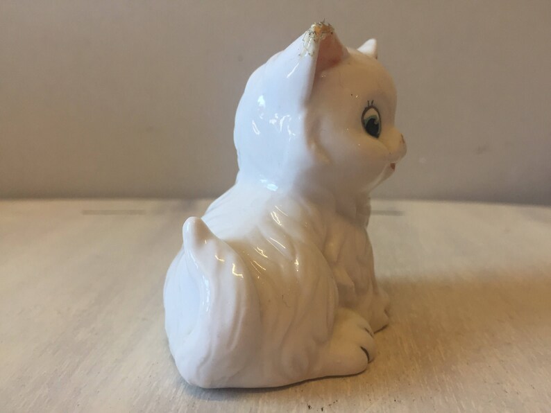 Vintage cute small white cat figurine image 5