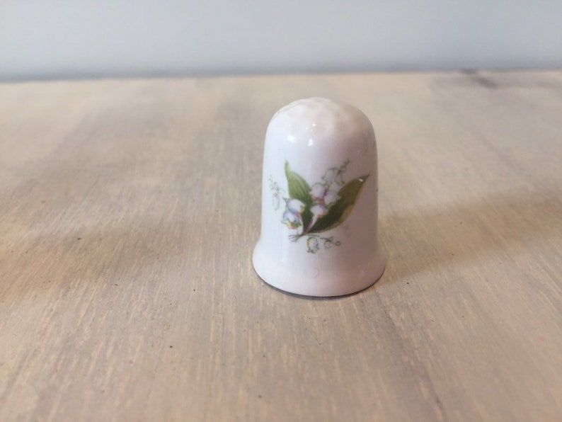 vintage bone china thimbles vintage china thimbles Vintage floral thimbles