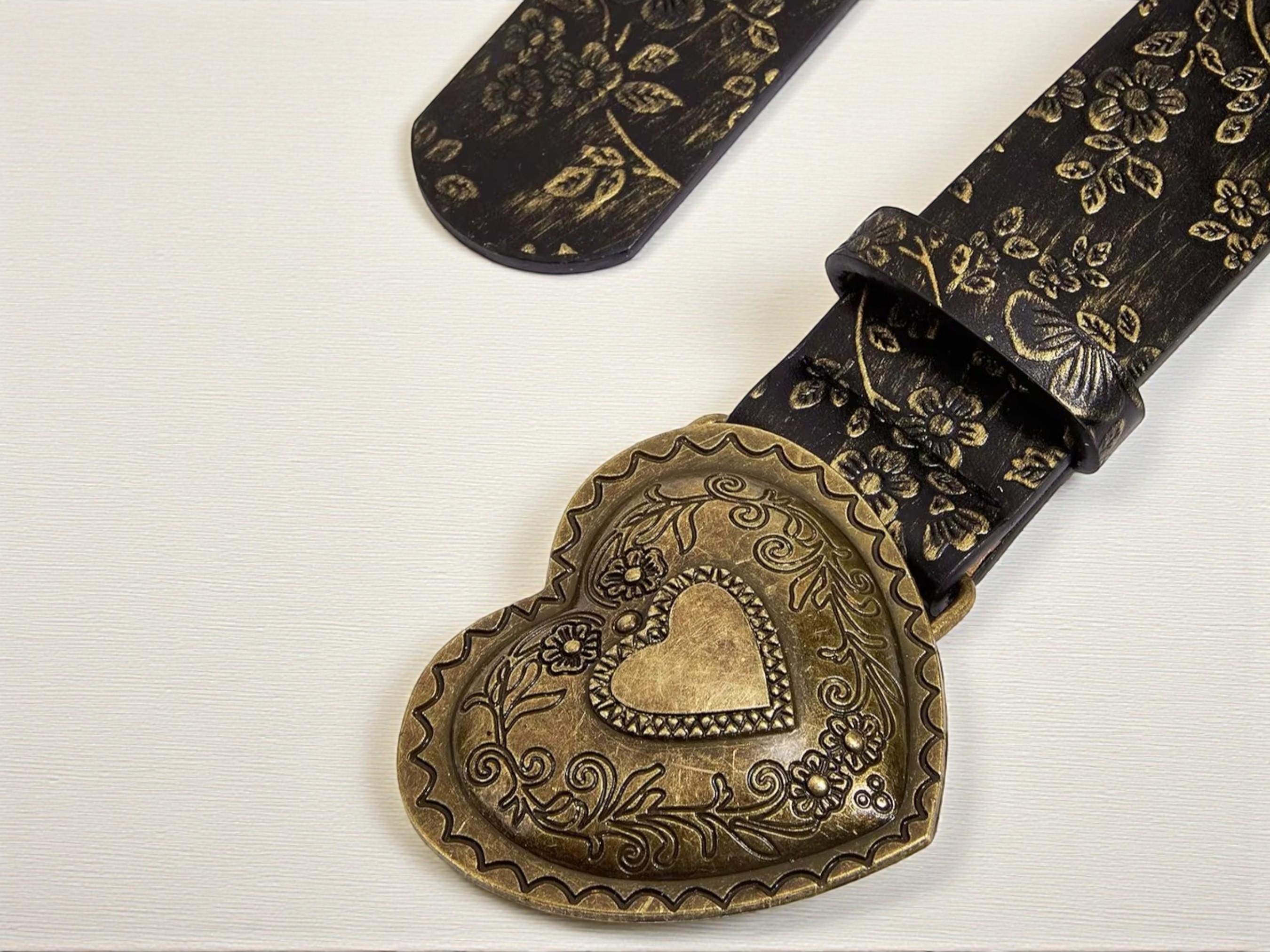 New Antique floral heart western belt buckle 3.5\