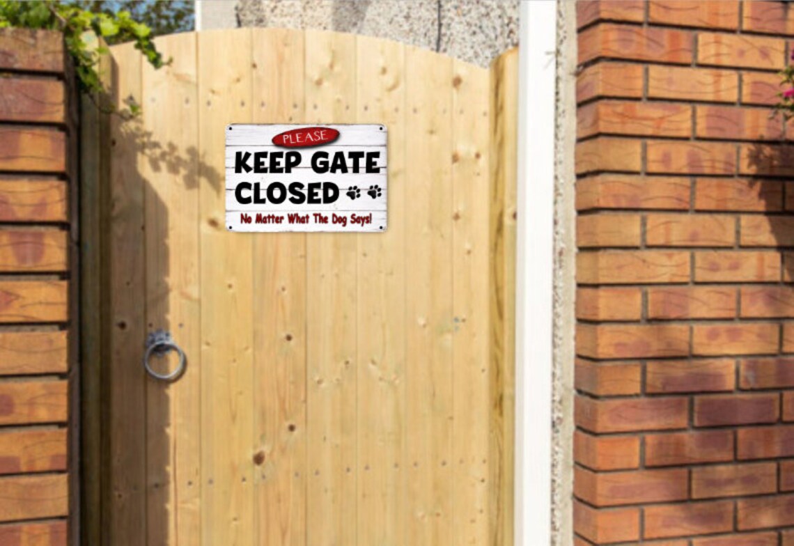 Dog in Yard Sign Keep Gate Closed Sign Dogs in Yard Sign - Etsy