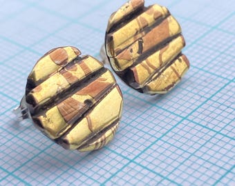 Earring stud