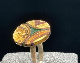 Fancy enamel ring size T