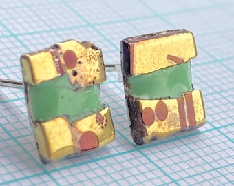 Earring stud enamel