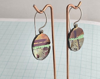 Earring small enamel