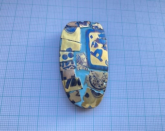 Brooch enamel