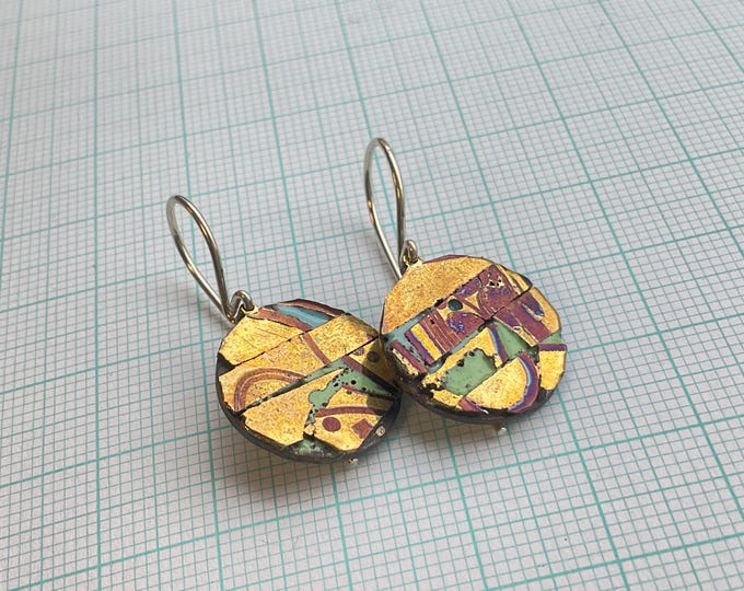 Earring small enamel