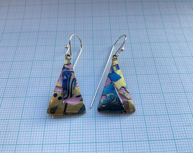Earring large enamel