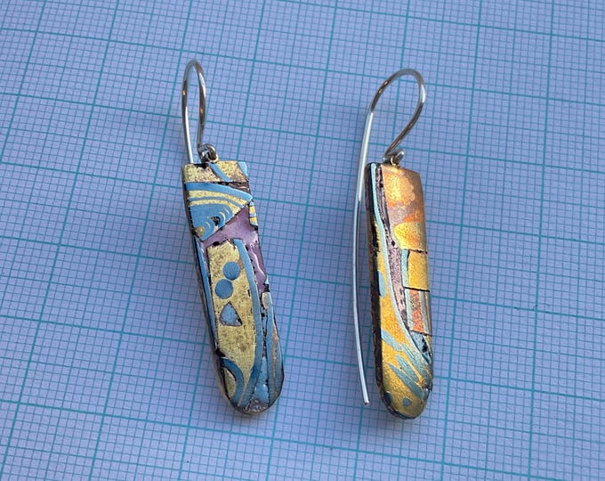 Earring large enamel