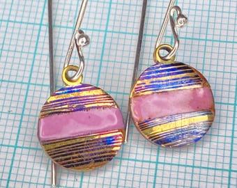 Earring small enamel