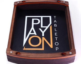 Spela på bordstärningslåda