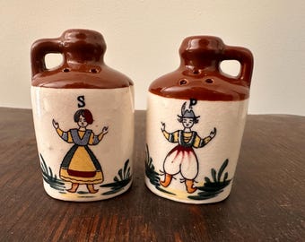 Vintage Krüge Country Folk Keramik Salz und Pfefferstreuer Set Japan 1950er Jahre