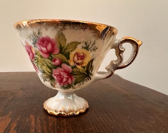 VTG Teetasse Rosa Rosen Goldrand Porzellan 210 ml Porzellan