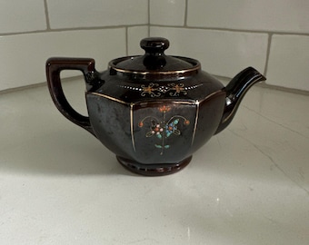 Vintage Teekanne Japan Hochglasur braun zierlich floral handbemalt 10 x 15 cm