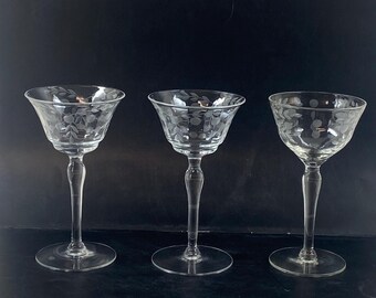 Vintage Leaf Etched Champagne Glasses Set of 3