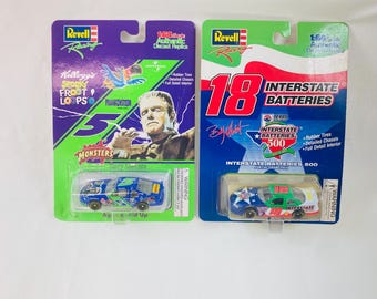Revell Diecast Replica 1/64 Scale Cars