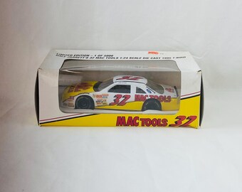 Limited Edition MAC TOOLS Dale Jarrett 1995 T-Bird