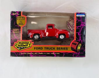 Road Champs Ford Truck Series F-100 1/43