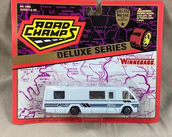 Road Champs 1995 Deluxe Series RV Home Winnebago