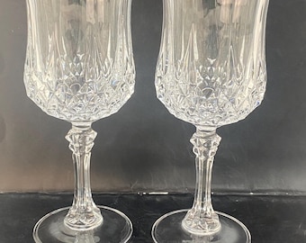 Vintage Set of 2 D’Arques Lead Crystal Wine glasses