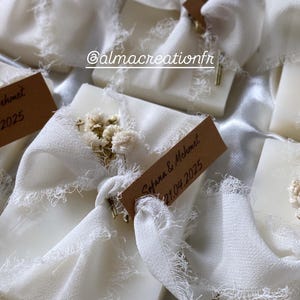 Personalized soap gifts, wholesale wedding favors, scented soap gifts for engagement and baptism, baby shower