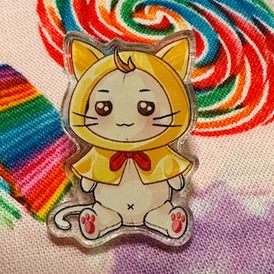 Infinity Nikki Momo Plushie Acrylic Pin