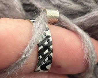 Tension ring by ItsVera for easy even stiches, 1 loop tension ring designed hand painted silver, yarn ring is made to fit your finger