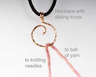 Knitting necklaces, crochet necklace,  Portuguese knitting necklace, knitting rings, crochet rings, better tension, more even stitches