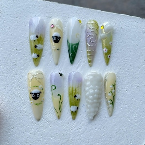Süße Schafe Drücken Sie die Nägel Benutzerdefinierte Pastell Grün Tier Handbemalte Nail Art 3D Gel Nagel Designs Aquarell in Gefälschte Nägel 1