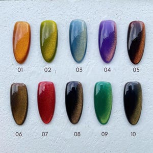 Cat Eye Gold Diamond Press On Nail Classic Magnetic Cat Eye Nails for Work Casual Elegant Fake Nails Reusable Manicure Set Daily Wear Office
