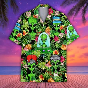 Alien Galaxy Shirt, Alien Kurzarm Shirt, Weltraum Sommer Strand Shirt, Galaxy Shirt, Alien Liebhaber Geschenke, UFO Kleidung