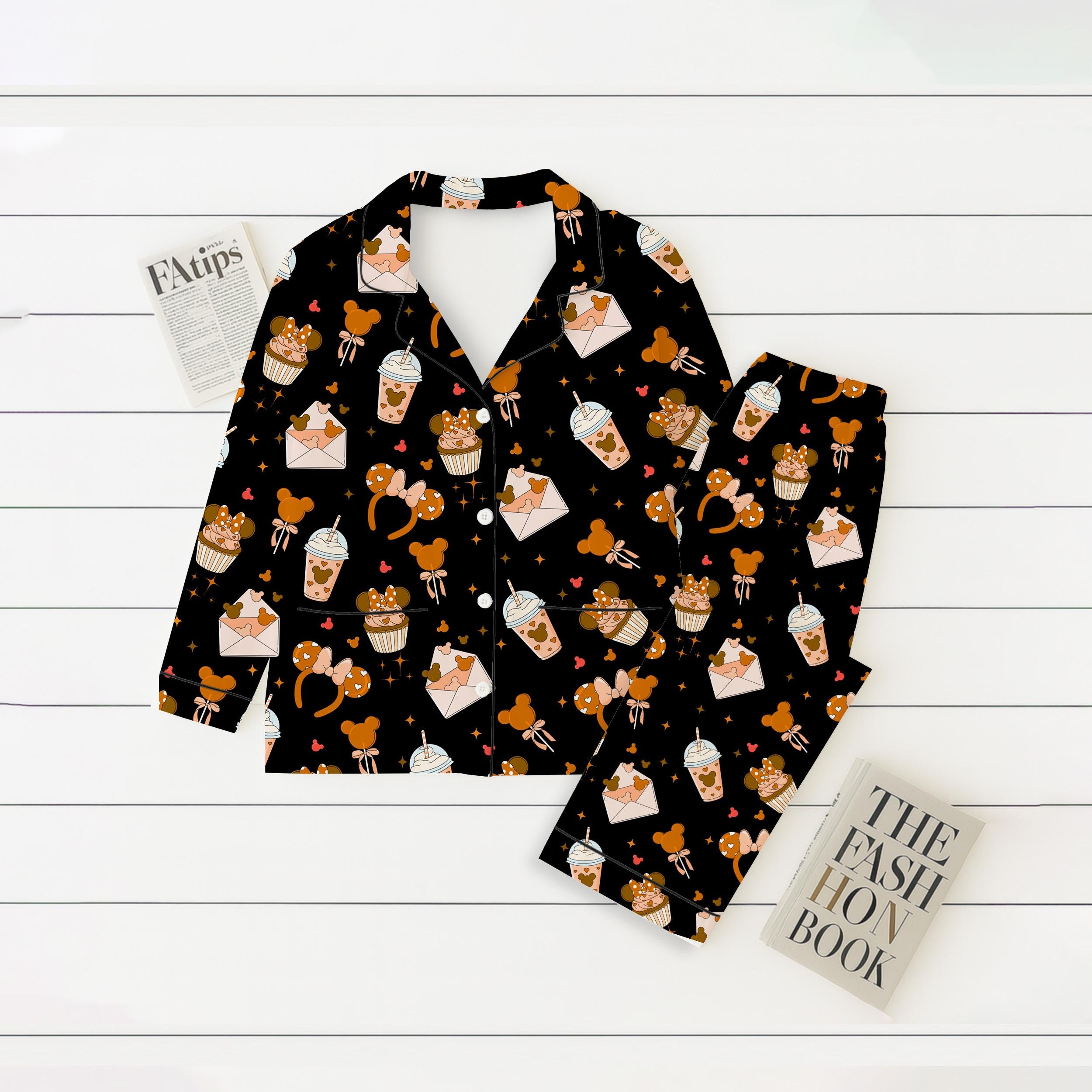 Discover Halloween Sweet Treats Mouse Pajamas Set, Halloween WDW Cartoon Sleepwear, Mk Mn Mouse Homewear, Cozy Autumn Nightwear, Spooky Season Gift