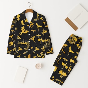 Basgiath Dragon Rider Women Pajamas Set, Fall Season Sleepwear, Gold Dragon Matching Set, Cozy Season Homewear, Long Sleeve Shirt