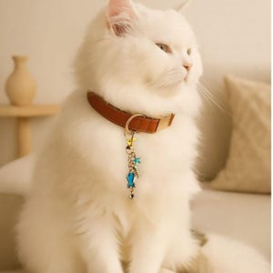 Handmade Leather Cat Collar with AirTag Slot - Personalized Pet Collar