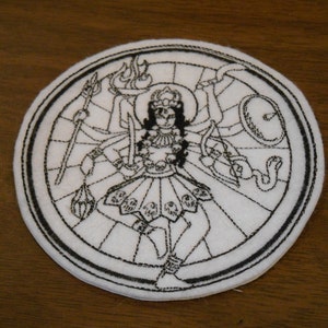 negro bordado Kali hierro en parche