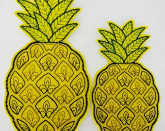 Pineapple embroidered iron on patch