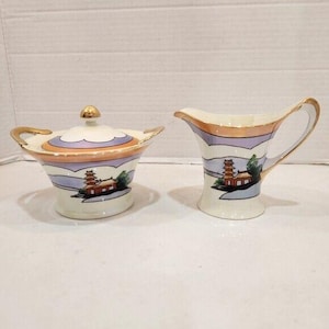 Vintage Meito Hand Painted Japan Blue White Gold Lusterware Sugar Creamer China