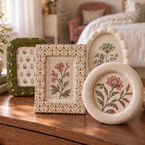 4-Piece Cottagecore Gallery Wall Frame Set, Ceramic, Floral, Velvet, Scalloped Oval (Set of 4)