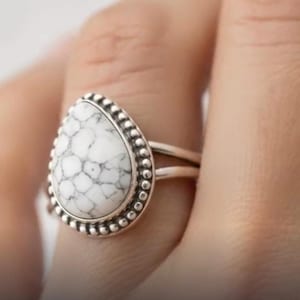 White Howlite Teardrop Ring Rose Gold, Marble Stone Statement Ring, Boho Pear Gemstone Ring, Healing Crystal Jewelry, Gift for Her, Howlite