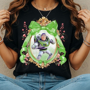 Juguete lindo (Png), caricatura vintage (Png), marco clásico de flores (Png), marco de espejo (Png), lazo coqueto (Png), diseño de camiseta de caricatura, archivo digital